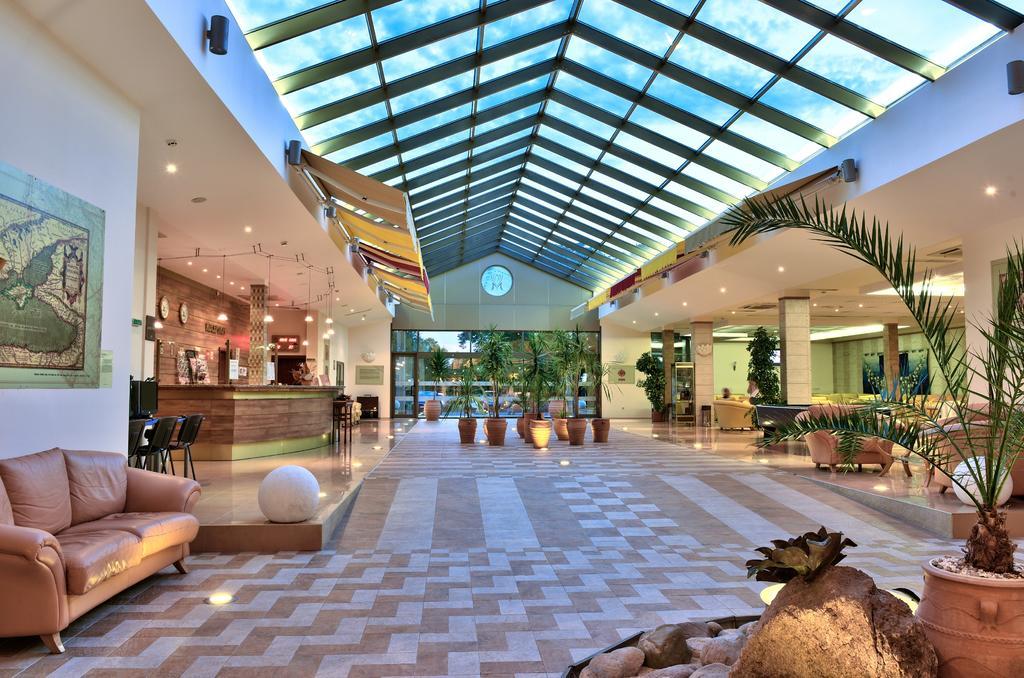 Les Magnolias Hotel بريمورسكو المظهر الخارجي الصورة