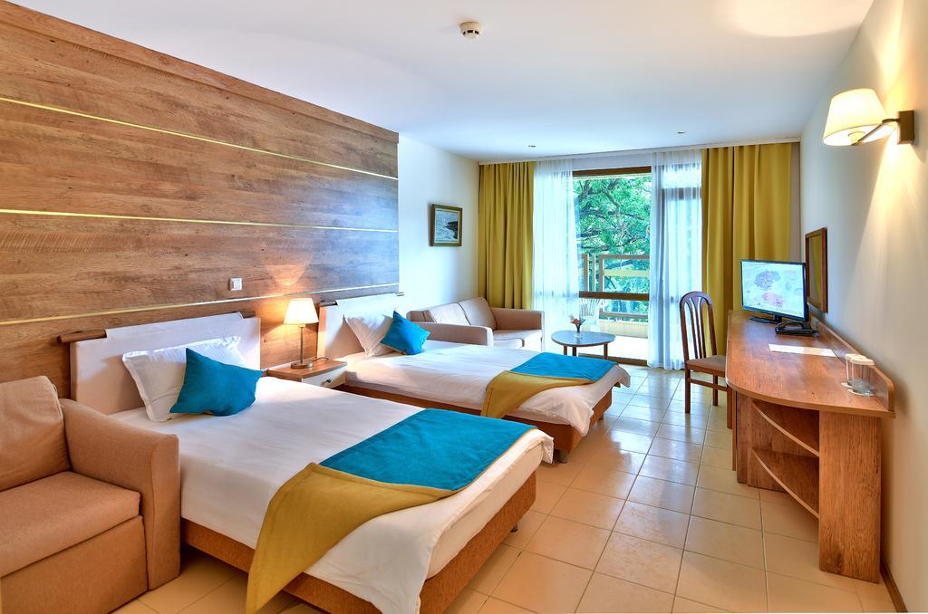 Les Magnolias Hotel بريمورسكو المظهر الخارجي الصورة